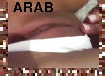 mastubasi, vagina-pussy, arab, permainan-jari, cantik, dicukur