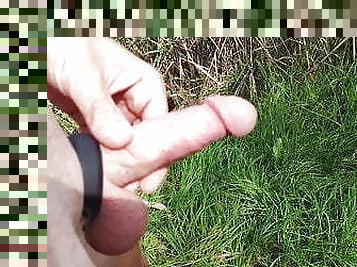 masturbation, nudiste, en-plein-air, public, maigre, amateur, gay, branlette, ejaculation, musclé