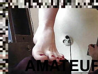 amateur, maison, bdsm, esclave, pieds, fétiche, maîtresse, humiliation, femme-dominatrice, privé