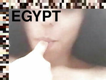 Egyptian prostitute1