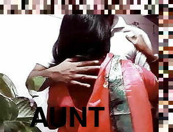 Aunty in a saree