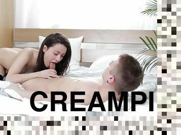 remaja, creampie-ejakulasi-di-dalam-vagina-atau-anus-dan-keluarnya-tetesan-sperma