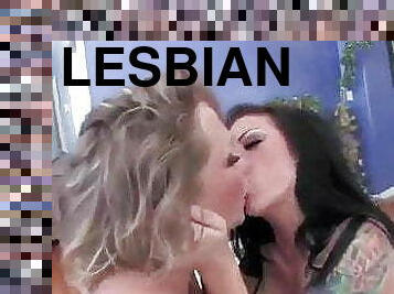 Mason Moore &amp; Nikki Sexx - Hard Lesbians