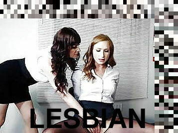 perä, isot-tissit, toimisto, sukkahousut, pillu-pussy, kypsä, lesbo-lesbian, milf, musta, nussiminen