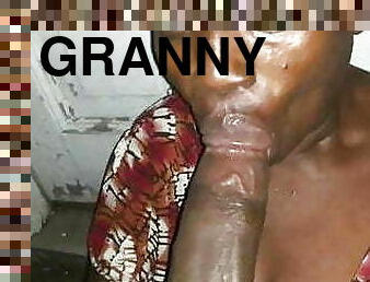 suihinotto, isoäiti-granny, milf, eka-kerta, puuma, suihinotto-sucking