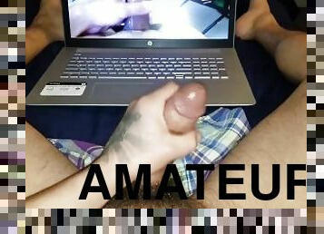 amateur, énorme-bite, gay, branlette, pieds, solo, tatouage, bite