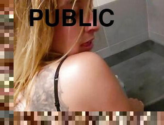 Marie Jah Wanna: Public Restroom Quickie