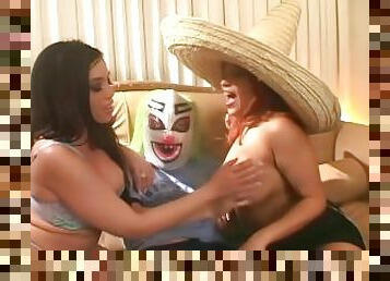 Misty Mendez And Luccia Reyes Get Spicy Pounding In Their Pussies