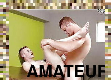 amatori, anal, pula-imensa, gay, facut-acasa, neamt, cuplu, futai, muschiulos, baietel