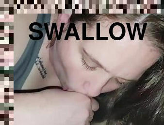 GF best friend swallowing my load - BlowieLover69- Onlyfans