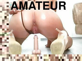 culo, tetas-grandes, masturbación, coño-pussy, amateur, juguete, lencería, consolador, tetas, culazo