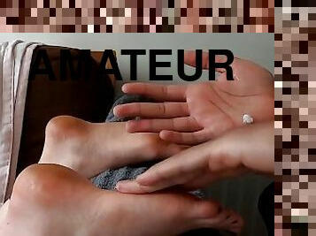 amateur, ejaculation-sur-le-corps, interracial, pieds, point-de-vue, ejaculation, fétiche, branlette-avec-les-pieds, blanc, orteils