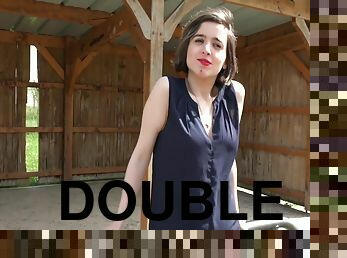 Teen Story - Elena Decouvre Double