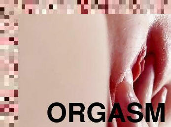 orgasm, pasarica, amatori, adolescenta, facut-acasa, cu-degetelul, uda