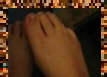 Foot fetish... Big toe double jointed and unique big toe, adjacent toe same movement!