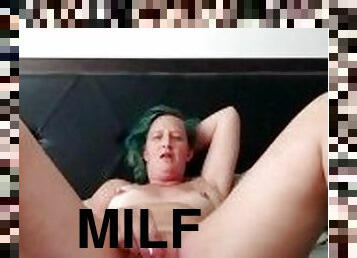 milf masterbating