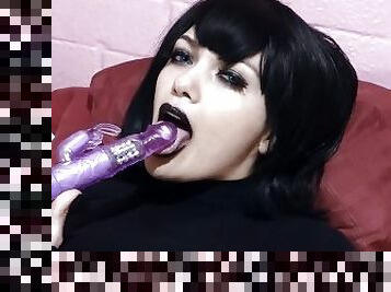 Goth Girl playing with her Dildo - Mavis cosplay