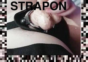 αλακία̍-masturbation, strapon, ρασιτεχνικό̍, »εσβία̍-lesbian, àαιχνίδι̍, gay, dildo, solo