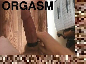 imens-huge, masturbare-masturbation, orgasm, jet-de-sperma, jucarie, gay, masturbare, pov, solo, bisexual