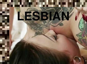 Hot Tattoed Lesbians Eat Each Other's Asses and Pussies