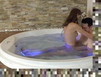 Mr. Wonderful fuck teen Ina in riding position in jacuzzi.