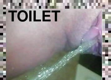 banyo-yapma, işeme, amcık-pussy, amatör, olgun, orta-yaşlı-seksi-kadın, tuvalet, fetiş, duş, yakın-çekim