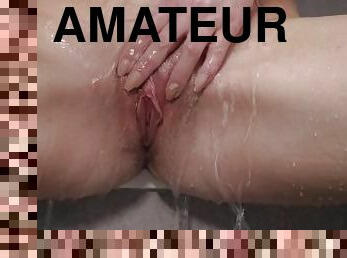 baignade, masturbation, chatte-pussy, amateur, ados, première-fois, ejaculation, blonde, serrée, mignonne