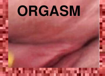masturbation, orgasm, fitta-pussy, kvinnligt-sprut, amatör, milf, tight, ensam, bisexuell, vått