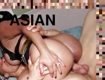 asiatique, cul, gros-nichons, chatte-pussy, fellation, interracial, hardcore, gros-seins, bout-a-bout, rasé