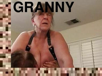 orgasmi, amatööri, kypsä, isoäiti-granny, milf, isot-upeat-naiset, pov, mälli, lehmityttö, puuma