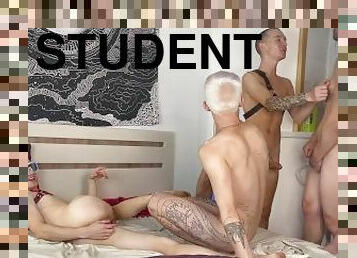 5 students staged a hot gangbang live