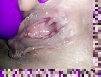 clitoris-bagian-atas-vagina-paling-sensitif, gemuk-fat, orgasme, vagina-pussy, muncrat, amatir, anal, mainan, wanita-gemuk-yang-cantik, sperma