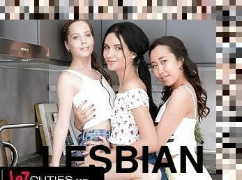 asia, mastubasi, vagina-pussy, anal, lesbian-lesbian, mainan, bertiga, nakal, kecil-mungil, berambut-cokelat