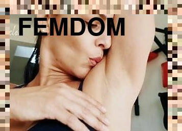 payu-dara-besar, amateur, kaki, fetish, solo, berotot, femdom