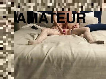 tate-mari, masturbare-masturbation, orgasm, pasarica, amatori, bunaciuni, laba, micuta, hotel, bruneta