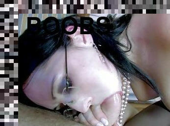 culo, tetas-grandes, gafas, anal, hardcore, estrella-del-porno, medias, follando-fucking, pechugona, tetas