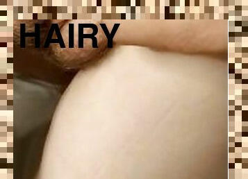 Je doigte sa chatte serre / hairy pussy