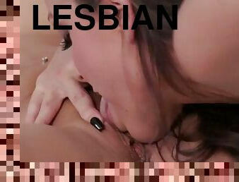 Adorable abigail mac and aspen rae scissoring in hot lesbian scene