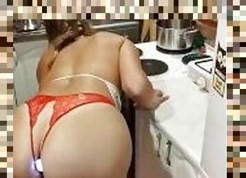 Kitchen fuck with cream pie for desert