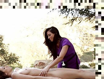 Belle Knox And Ariella Ferrera - And Wonderful Body Massage