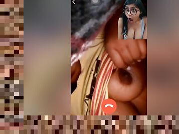 Today Exclusive- Cute Tamil Girl Showing Her Boobs Part 1