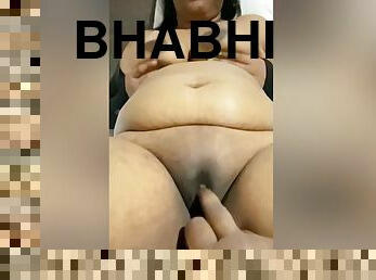 Today Exclusive- Horny Bhabhi Showing Her Boobs And Pussy