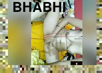 Today Exclusive-horny Bhabhi Showing Her Nude Body On Video Call
