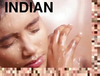 mandi, amatir, hindu, mandi-shower, seorang-diri, berambut-cokelat