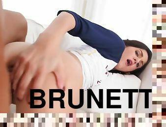 bruneta