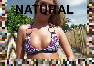 tetas-grandes, babes, playa, natural, culazo, perfecto, a-solas, bikini, exhibicionismo