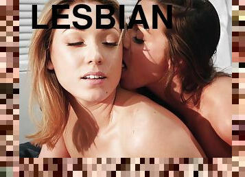 ציצי-גדול, כוס-pussy, חתיכות, לסבית-lesbian, אמא-שאני-רוצה-לזיין, נשיקות, צעירה-18, טבעי, תחת-butt, בית-חולים