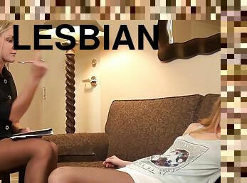therapist pantyhose foot sniffing - lesbians