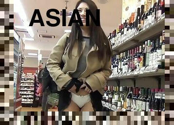 asian whores show white panties