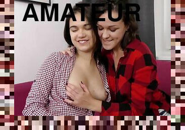 Amateur teen Lesbians porn